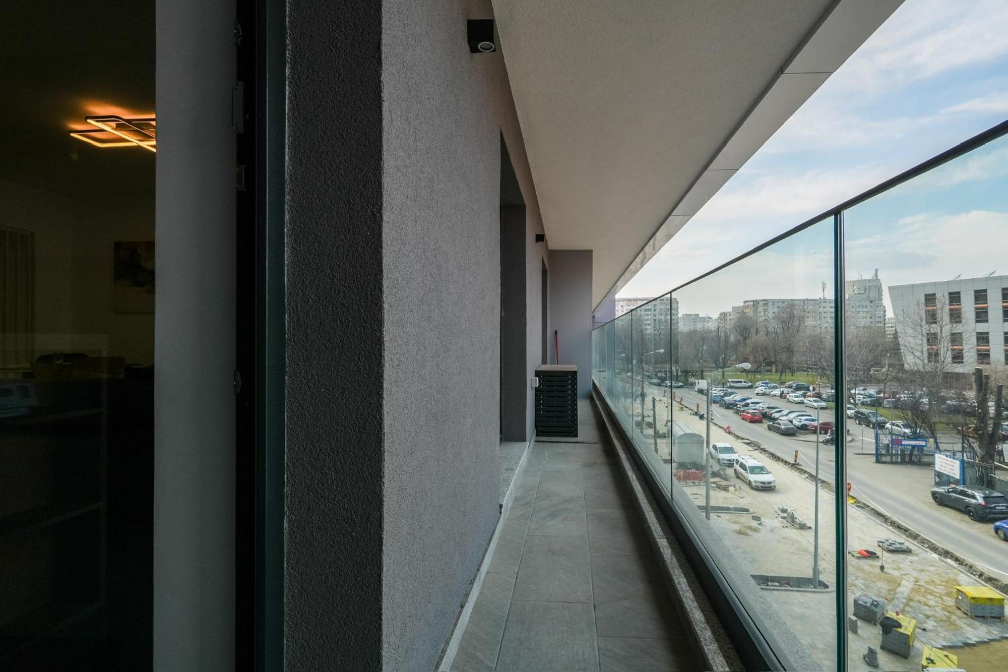 Sandra - Park-View Apt With Balcony & Parking Bucareste Exterior foto