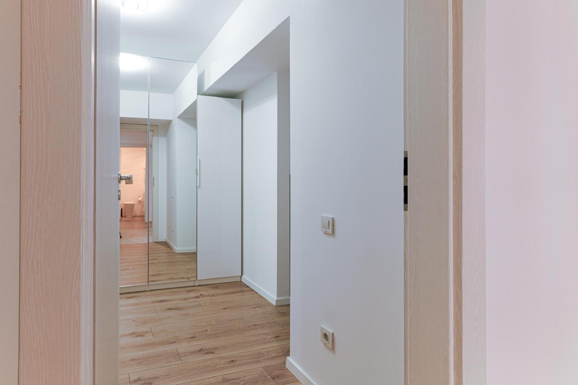 Sandra - Park-View Apt With Balcony & Parking Bucareste Exterior foto